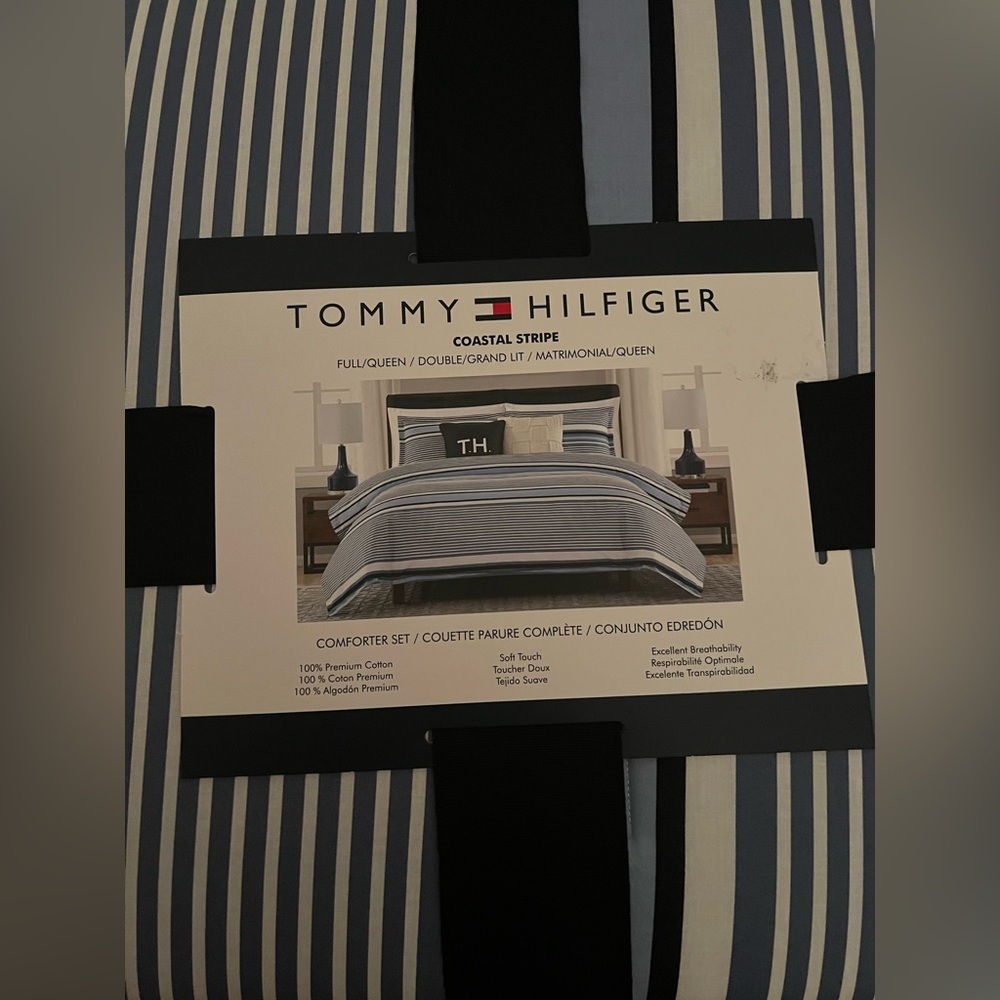 New Tommy Hilfiger COASTAL STRIPE BLUE WHITE STRIPE FULL/QUEEN Comforter Set 3pc